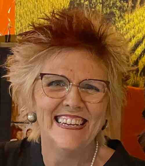 Photo of Helen Riseborough